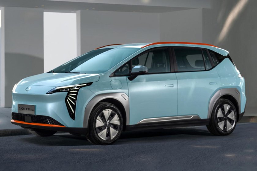 Китайский семейный электрокар