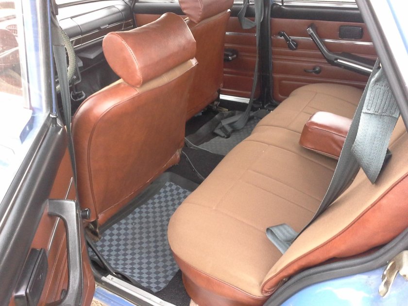 Сиденья ВАЗ 2106 2003 года