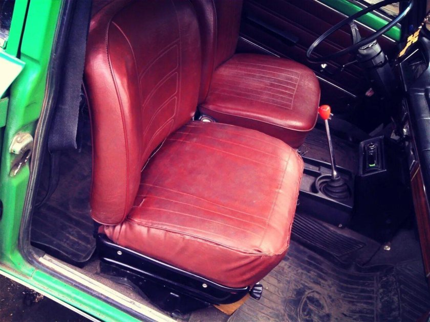 ВАЗ 21011 сиденья