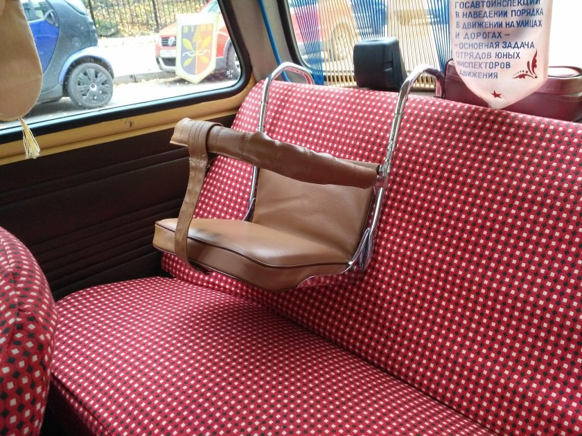 Советское детское кресло