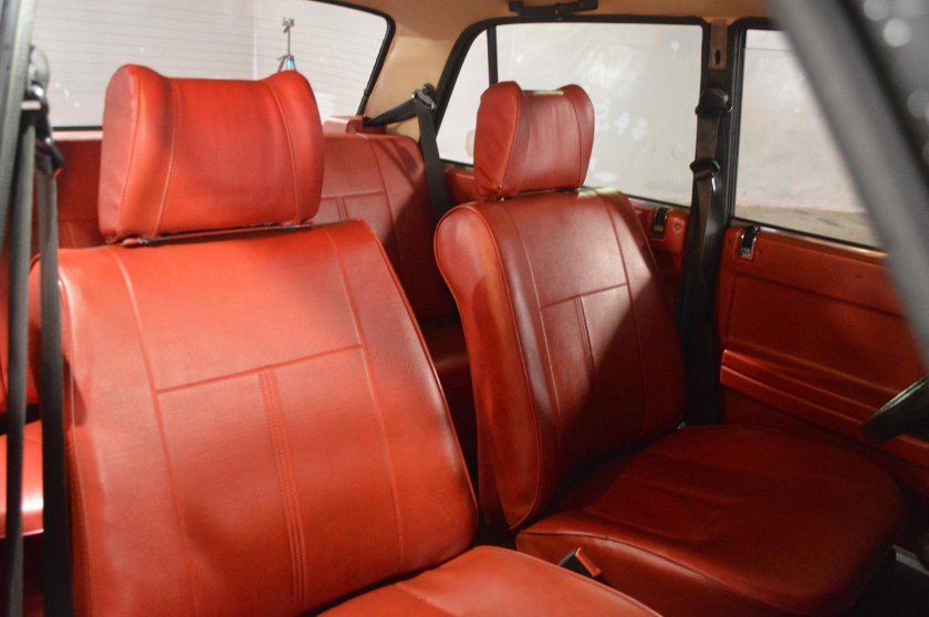 Красный салон ВАЗ 2105