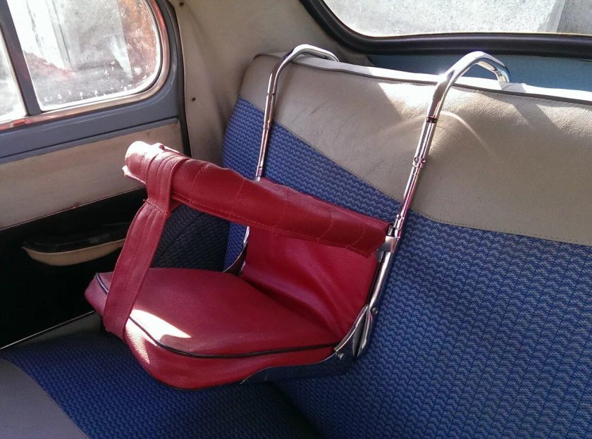 Детское кресло АЗЛК