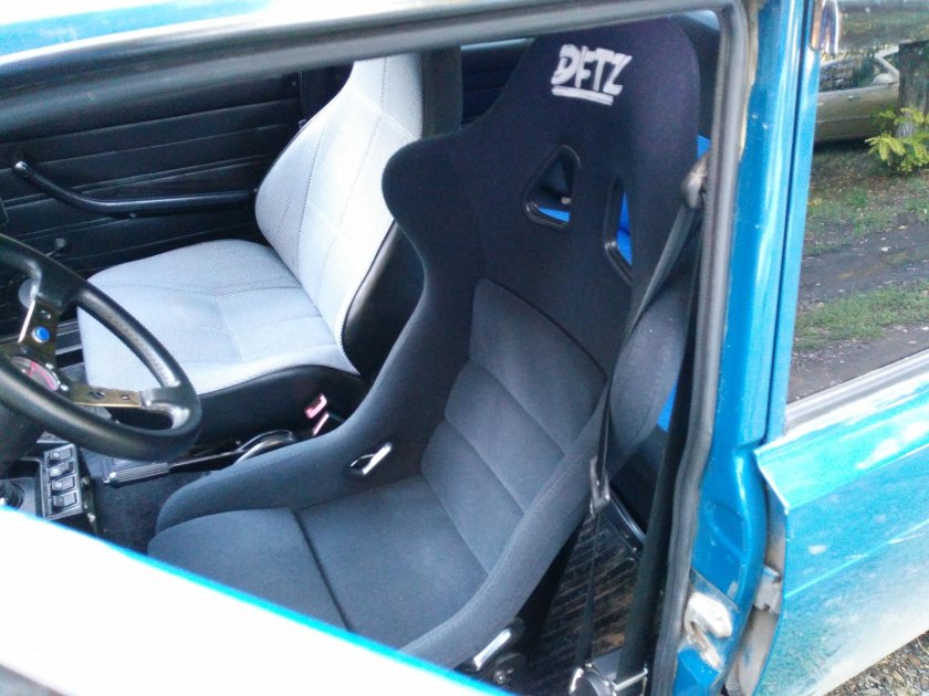 Ковши рекаро на ВАЗ 2107