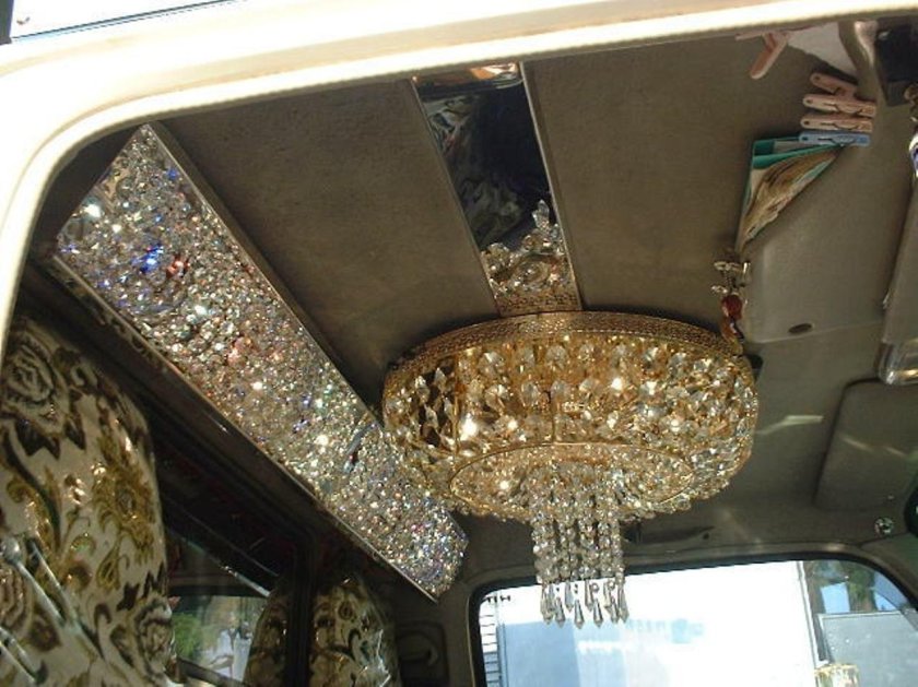 Люстра в салон автомобиля