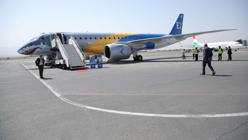 Самолет Somon Air