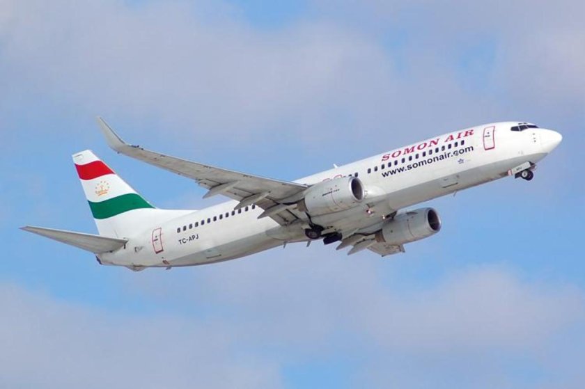 Самолет Таджикистан сомон Эйр