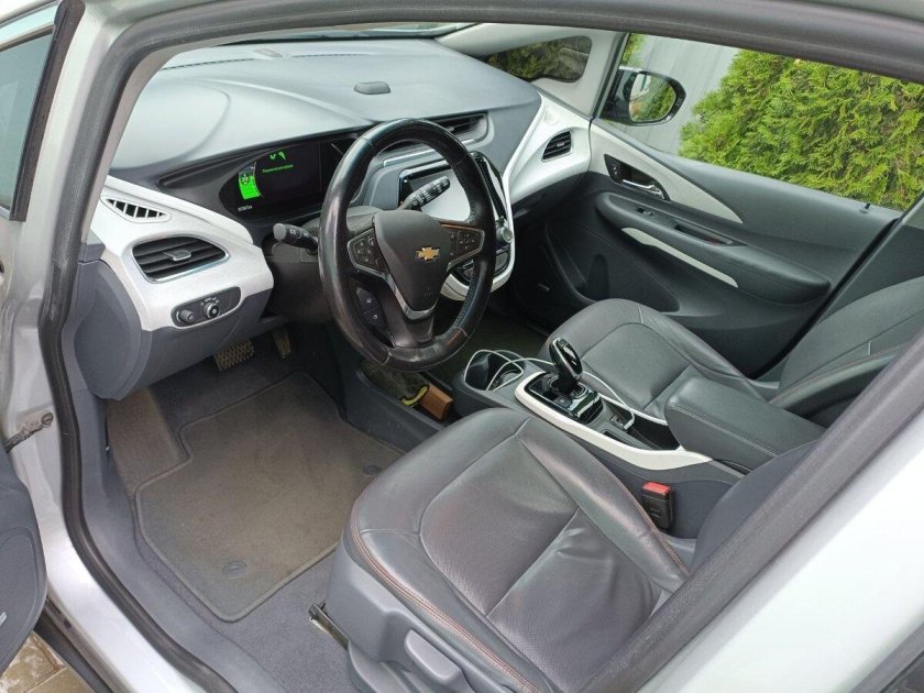 Chevrolet bolt ev