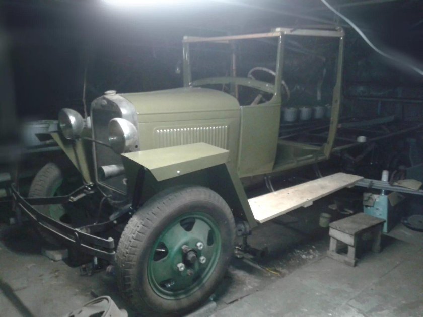 Грузовик полуторка ГАЗ-АА