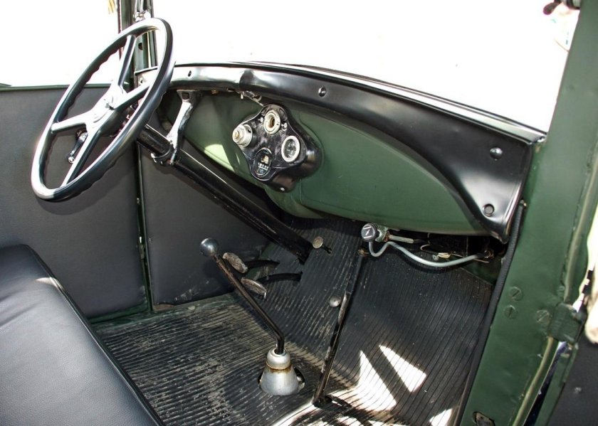 ГАЗ-АА полуторка кабина