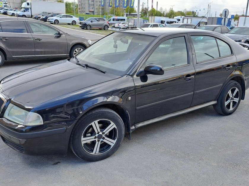 Skoda octavia 1