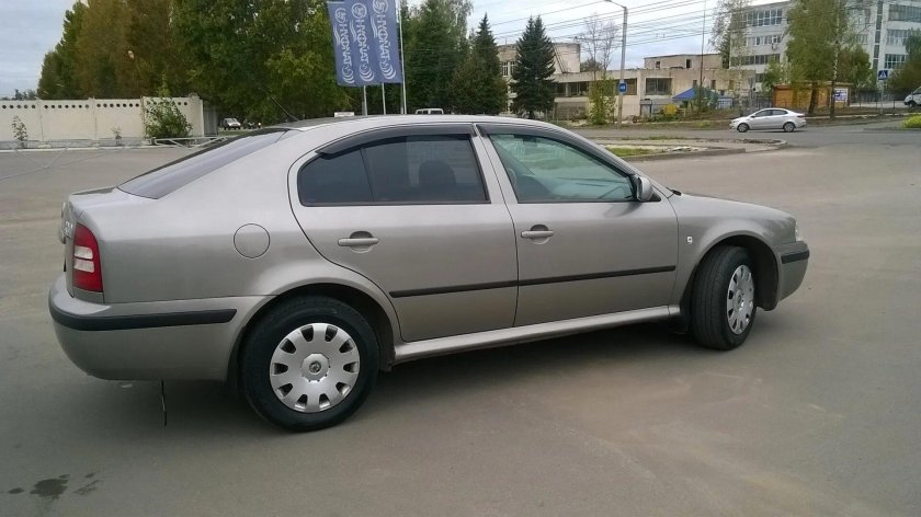 Шкода Октавия 2007 1.4