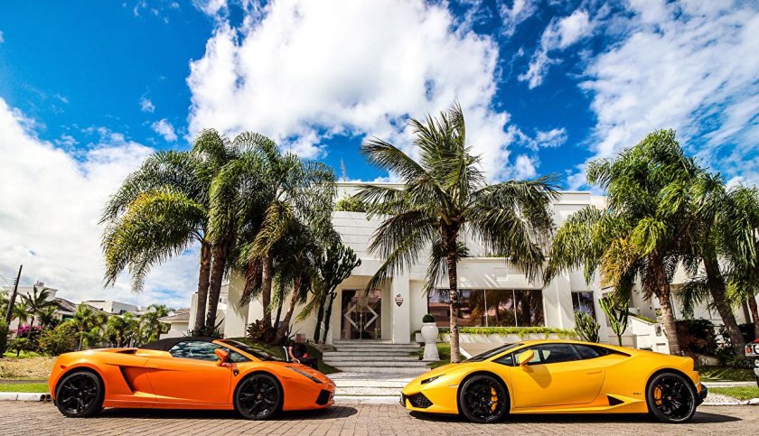 Ламборгини Уракан пальмы