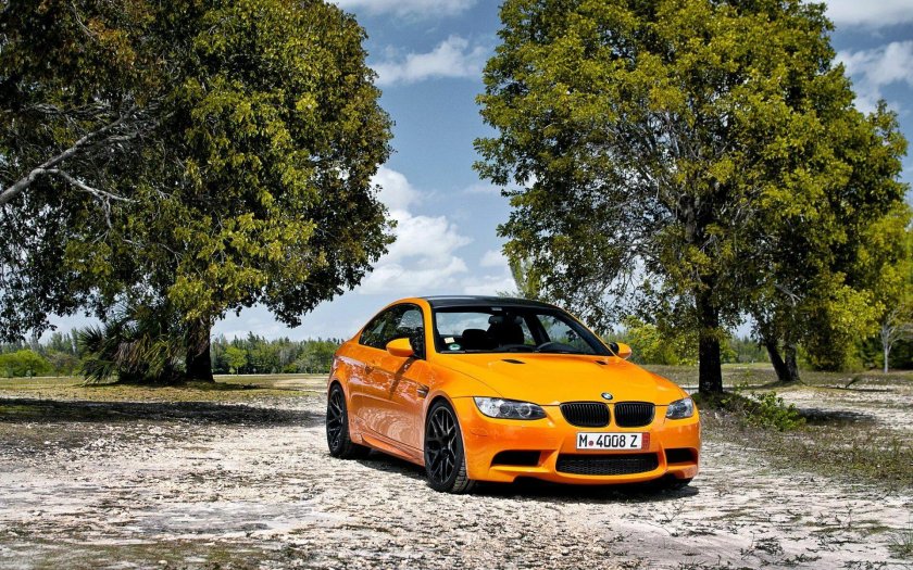 BMW m3 e92 Orange