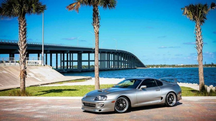 Тойота Супра