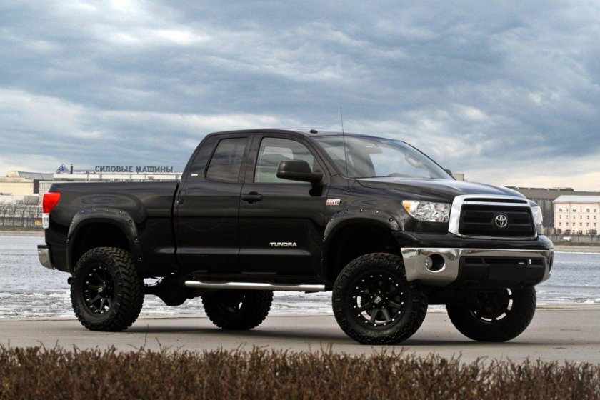 Toyota Tundra