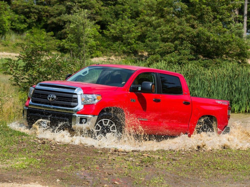 Toyota Tundra 2010