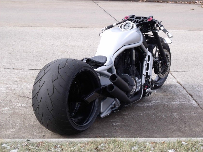 Мотоцикл Харлей Дэвидсон v-Rod Custom