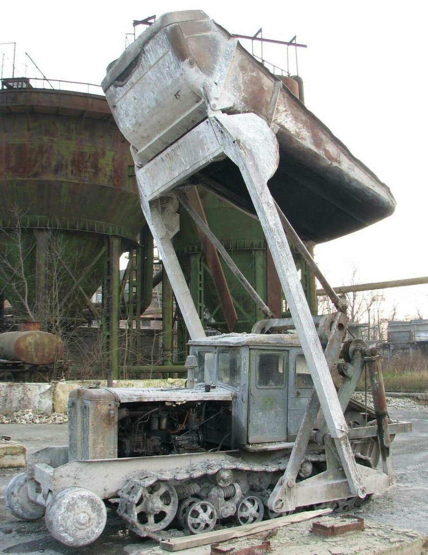 Погрузчик-бульдозер ПБ-35