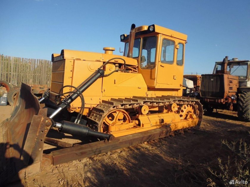 Бульдозер т-150