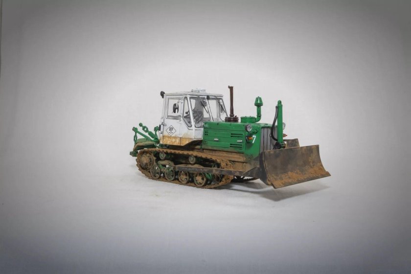 Т150 гусеничный бульдозер