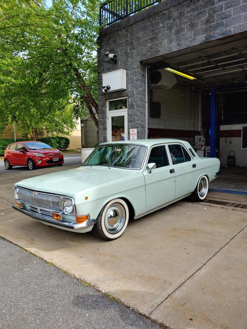 Волга ГАЗ 24 стенс