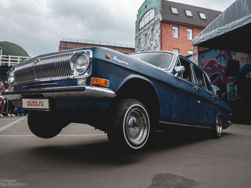 ГАЗ 24 Волга Lowrider