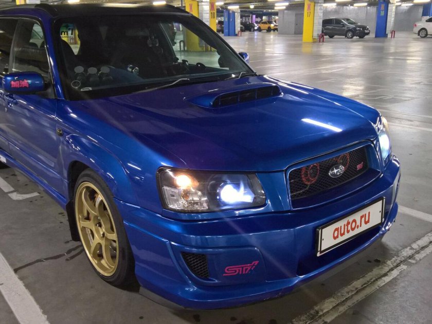 Субару Форестер 2004 STI