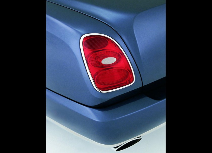 Bentley Arnage Drophead Coupe.