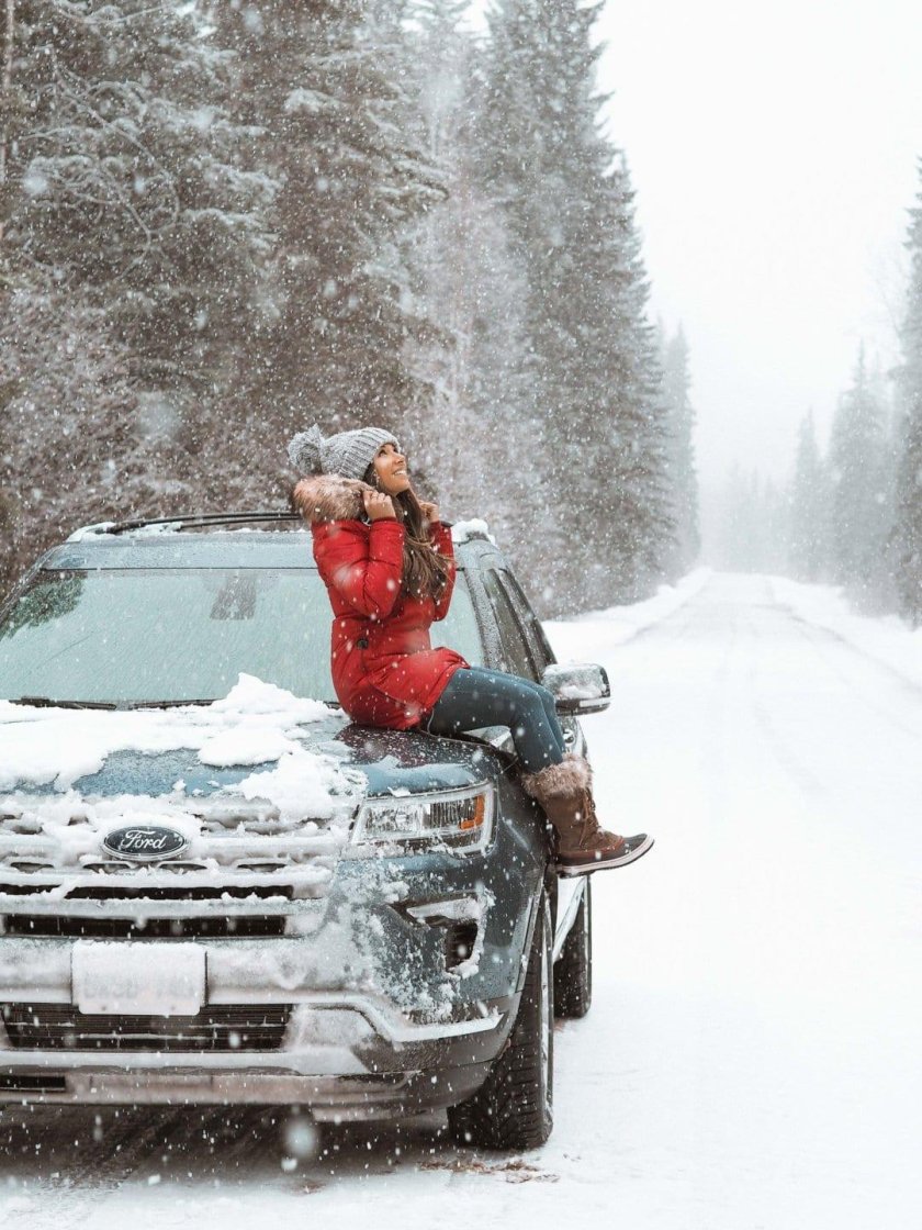 Машина зимой