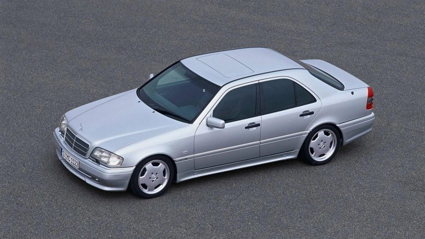 Mercedes Benz c class w202