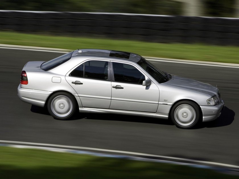Mercedes Benz c class w202 AMG