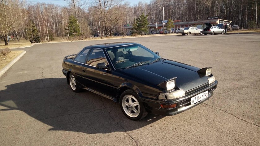 Toyota Sprinter Trueno 1990