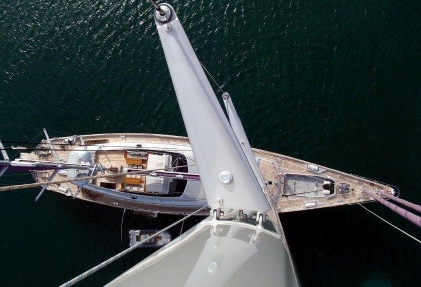 Яхта Барракуда