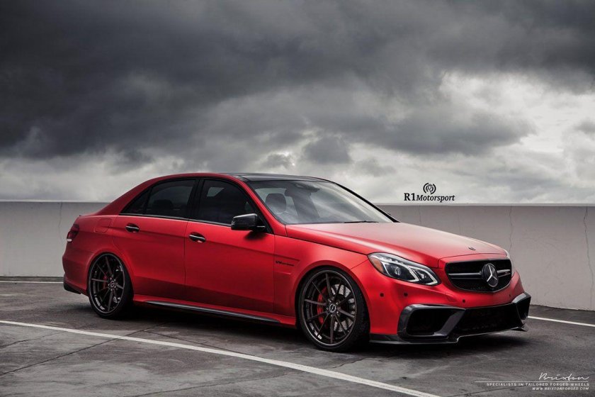 Mercedes Benz e63 AMG w212