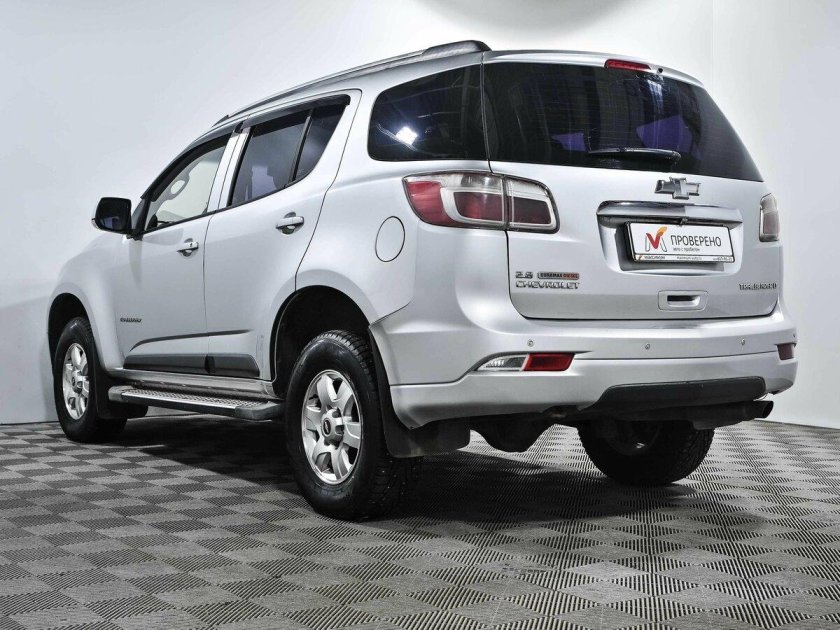 Chevrolet trailblazer ii