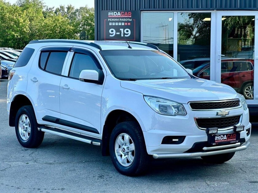Chevrolet trailblazer 2013