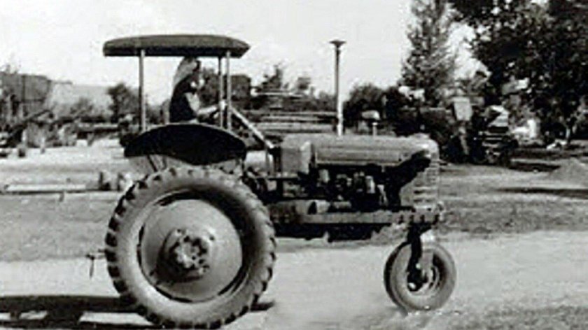 Трактор ВТЗ т28