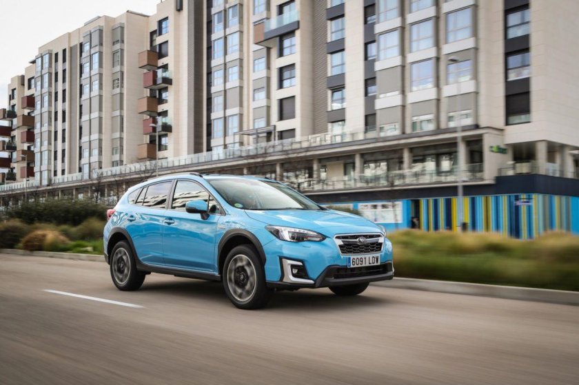 Subaru crosstrek hybrid