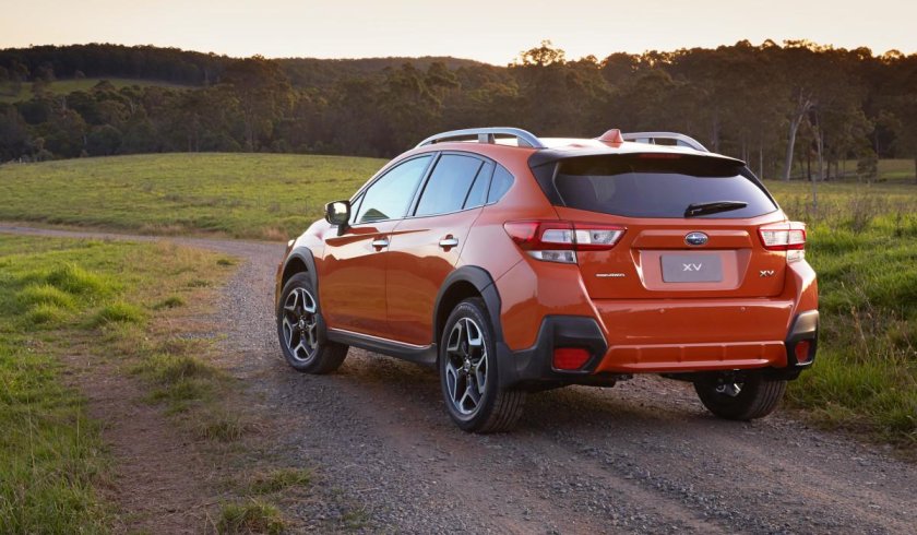 Субару Импреза XV 2017