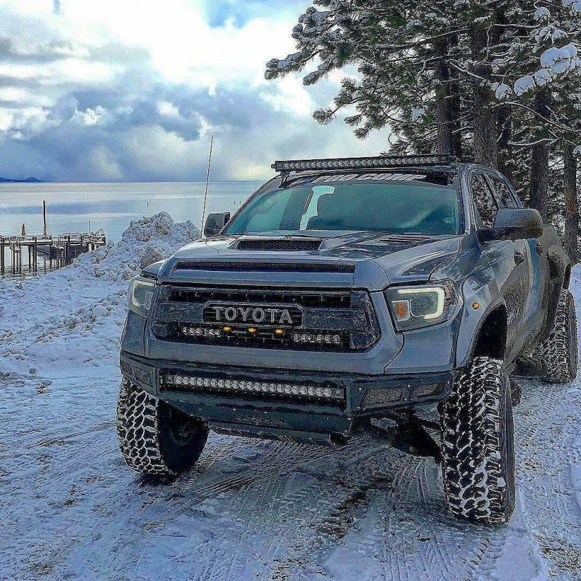 Toyota Tundra 4x4 2021