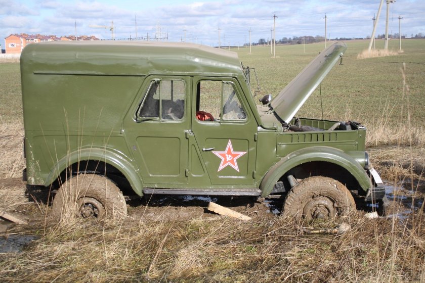 ГАЗ 69 цельнометаллический