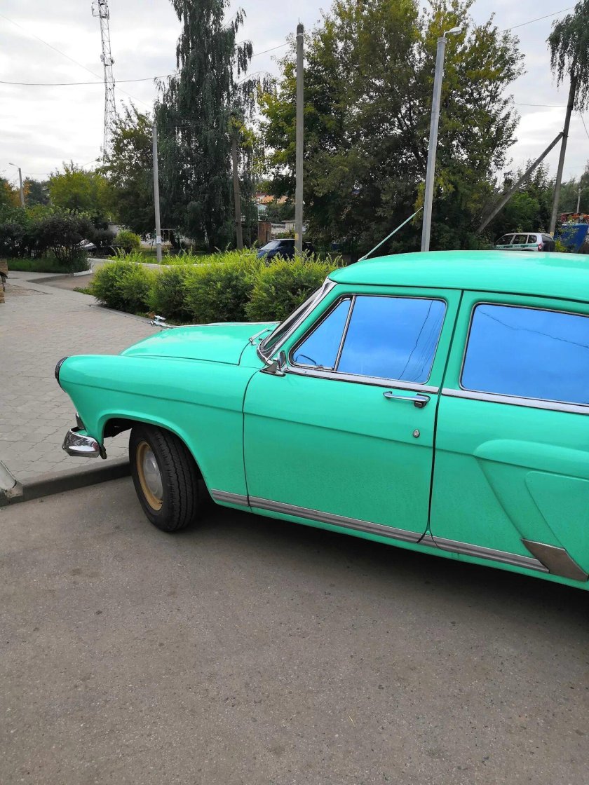 ГАЗ 21 мята