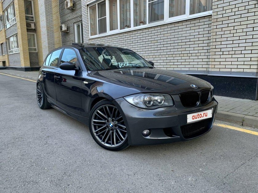 БМВ е87 2005 год