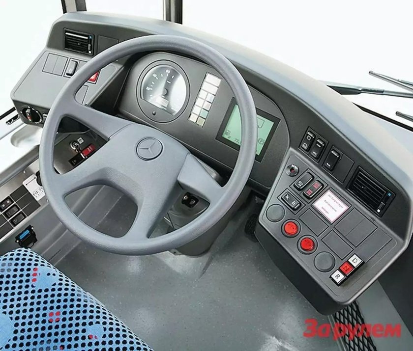 Mercedes Benz o405 кабина водителя