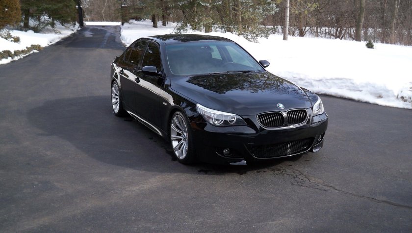 BMW 5 e60 Black