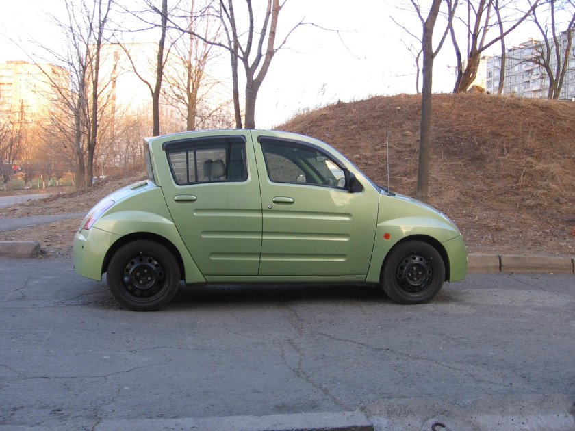 Тойота вилл 2000