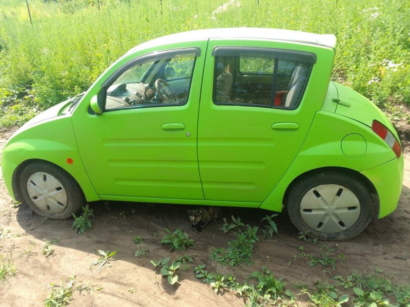 Тойота вилл ви 2000