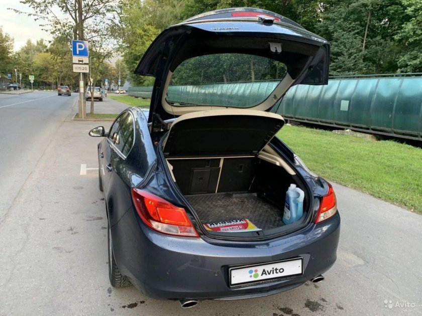 Багажник Опель Инсигния 2012