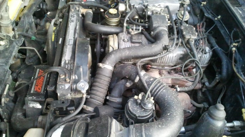 Isuzu Piazza 1,9 двигатель