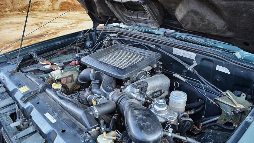 Isuzu Bighorn под капотом